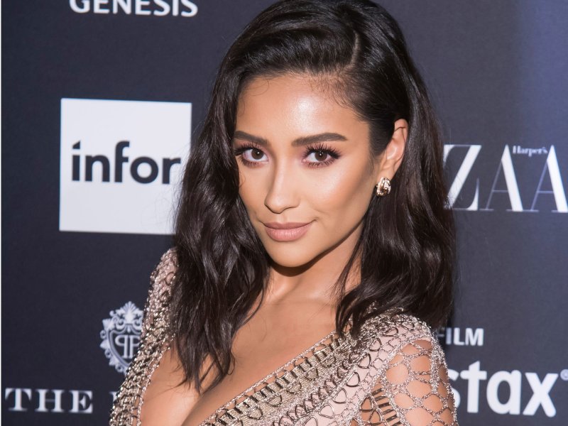 Shay mitchell