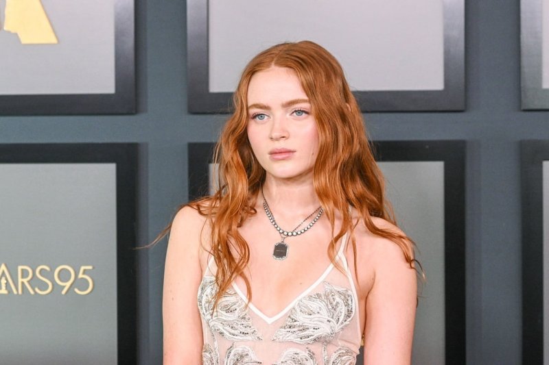 Sadie sink