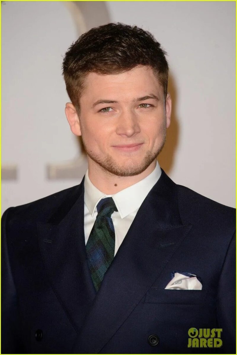 Taron egerton