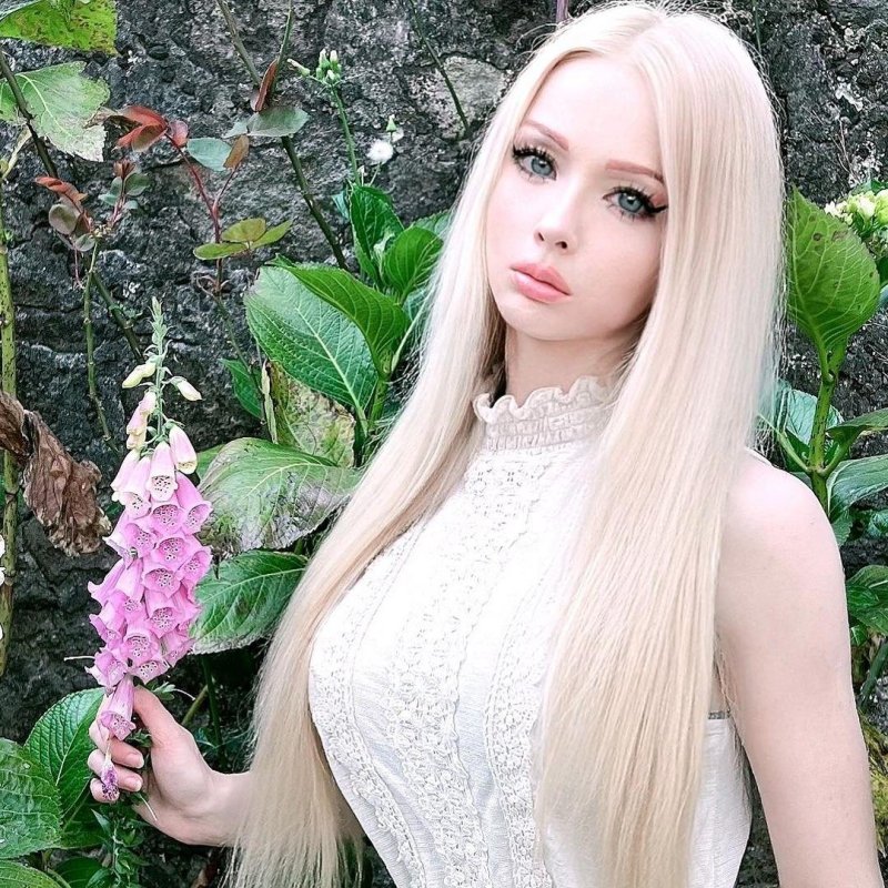 Valeria lukyanova